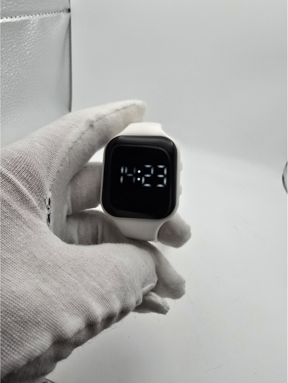 Non-Bluetooth Led Fitness Tracker Watch,Digital Pedometer Watch,with Step...